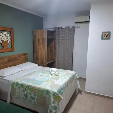 Pousada Villa Virgínia Guarujá-2